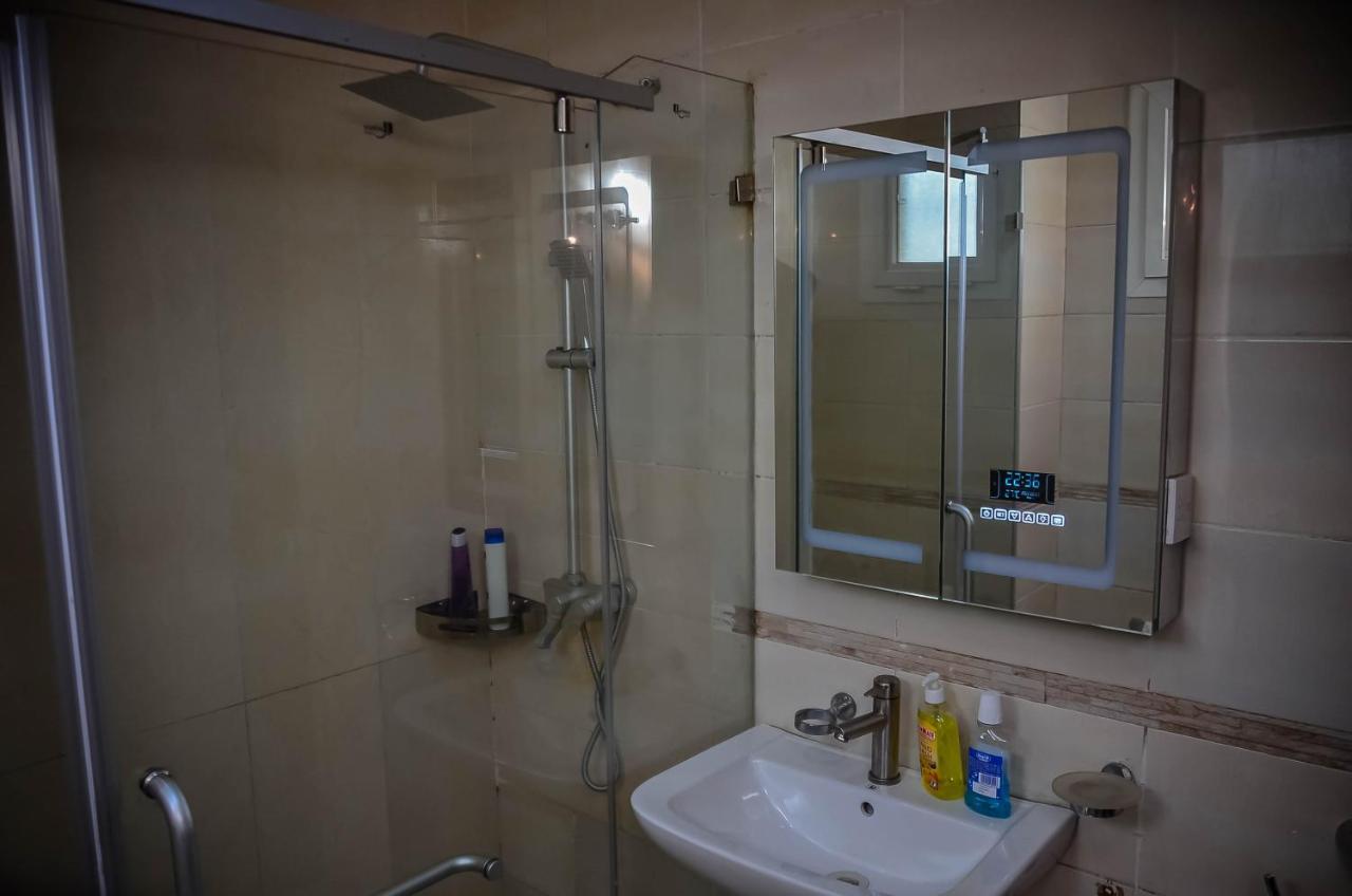 Guided Hospitality - Luxury Accommodations Lagos Bagian luar foto